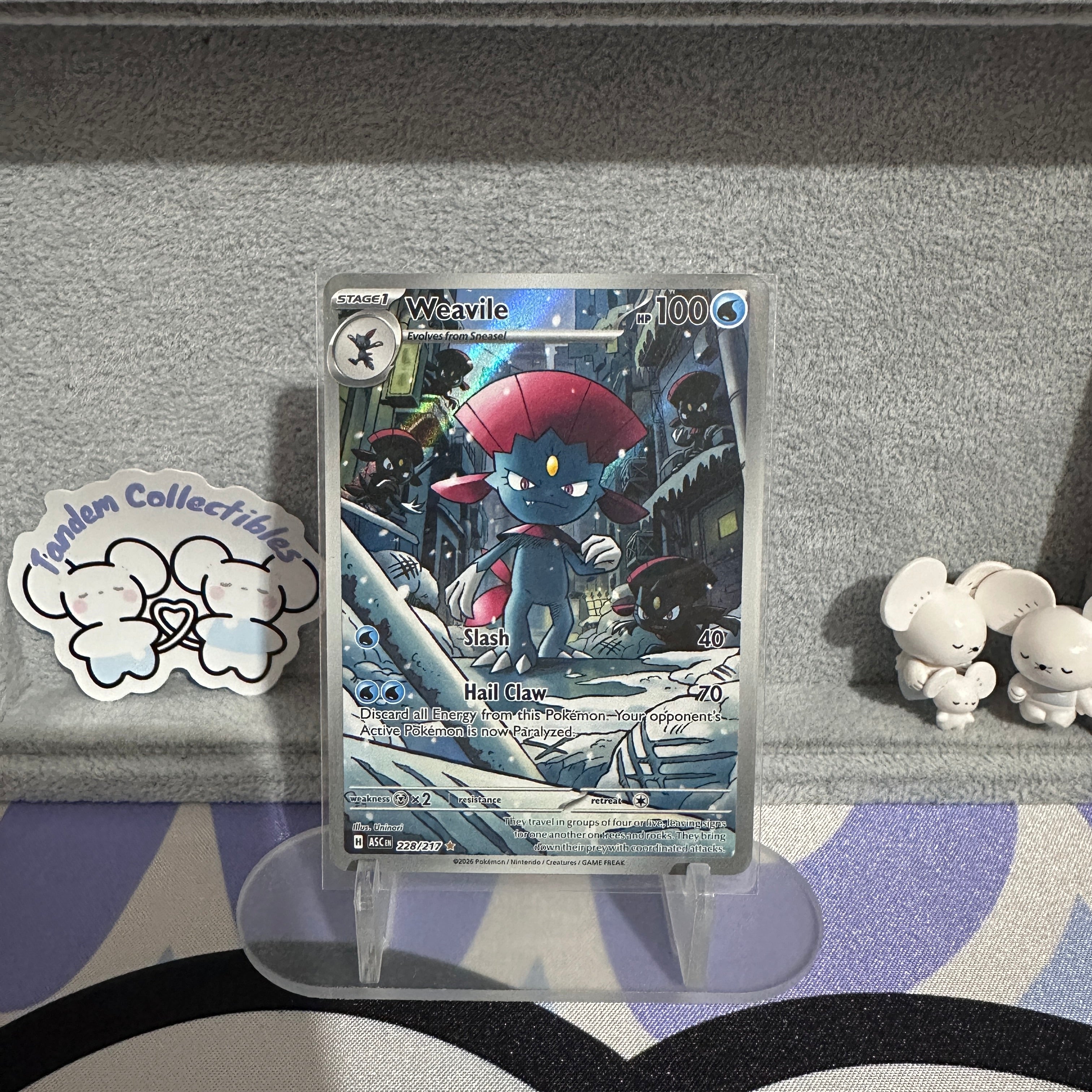 Weavile 228/217 NM